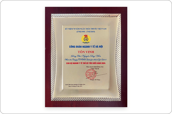 Đội ngũ bác sĩ giỏi, bằng cấp chính quy, giàu thành tích